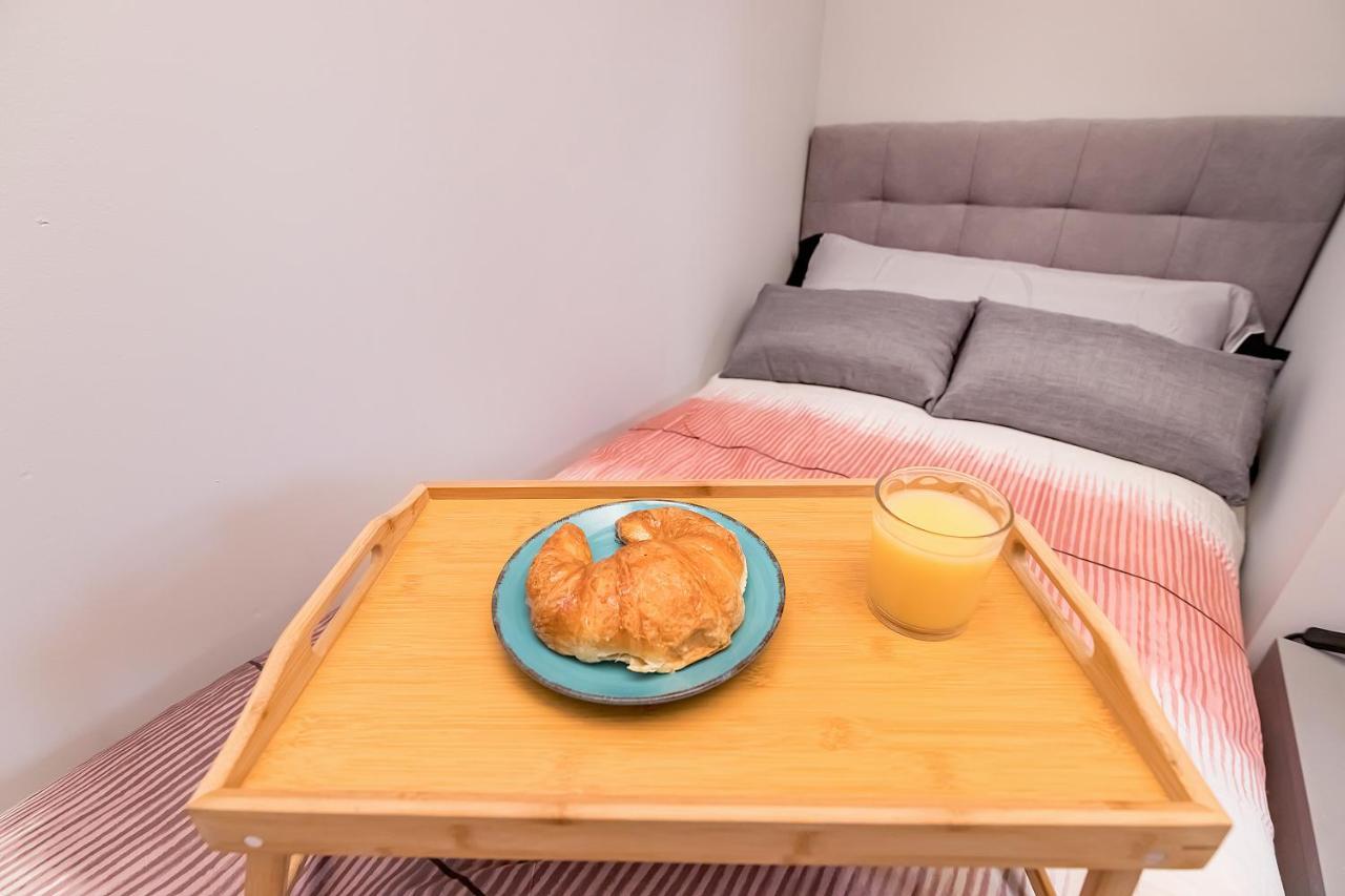 Bhost - Regina Ll Apartment Kordoba Bagian luar foto